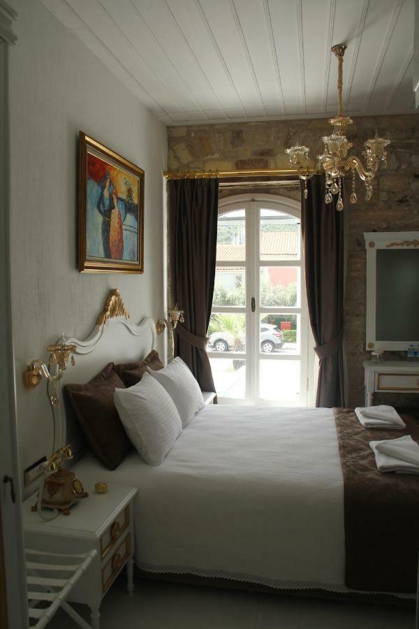 Laledan Hotel Çeşme Kültér fotó
