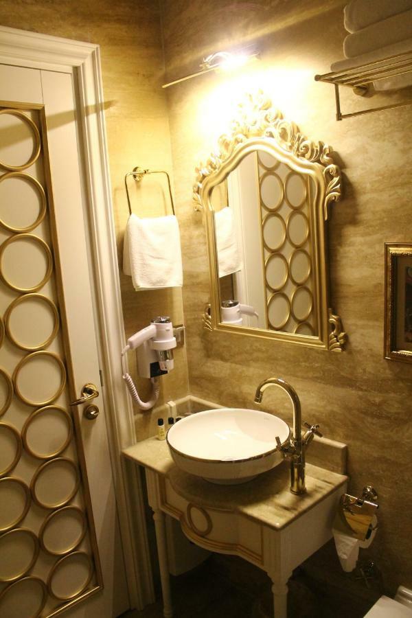 Laledan Hotel Çeşme Kültér fotó