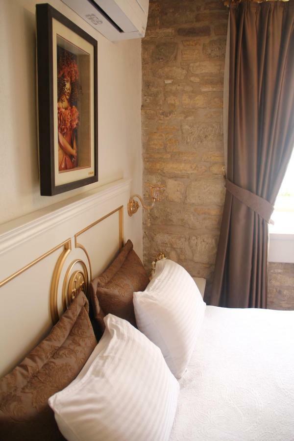 Laledan Hotel Çeşme Kültér fotó